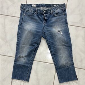 GAP Blue Cropped Jeans with Distressed Details